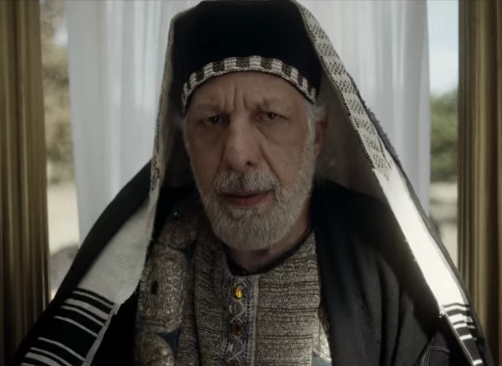 Did nicodemus leave gold for jesus image