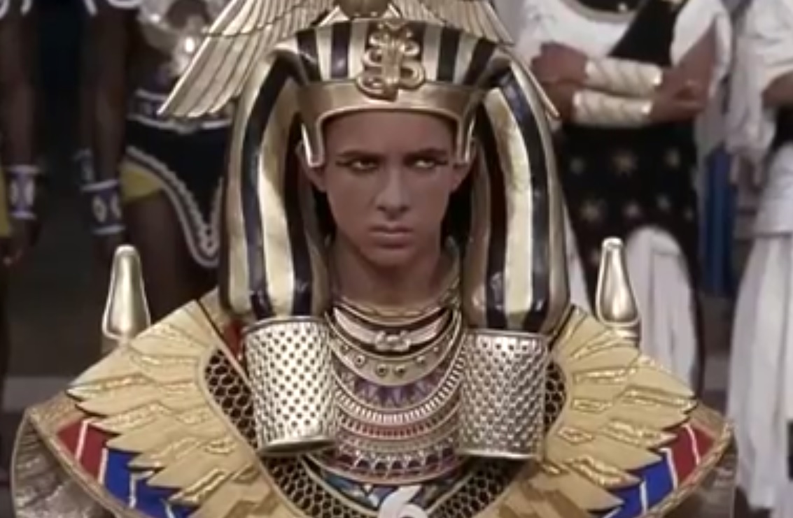Фараон царский. Птолемей 13 фараон. Египет фараон и Клеопатра. Птолемей и Клеопатра. Клеопатра 1963.
