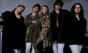 Traci Lords with Manic Street Preachers