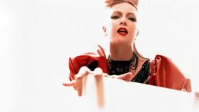 Traci Lords - Walking In L.A.