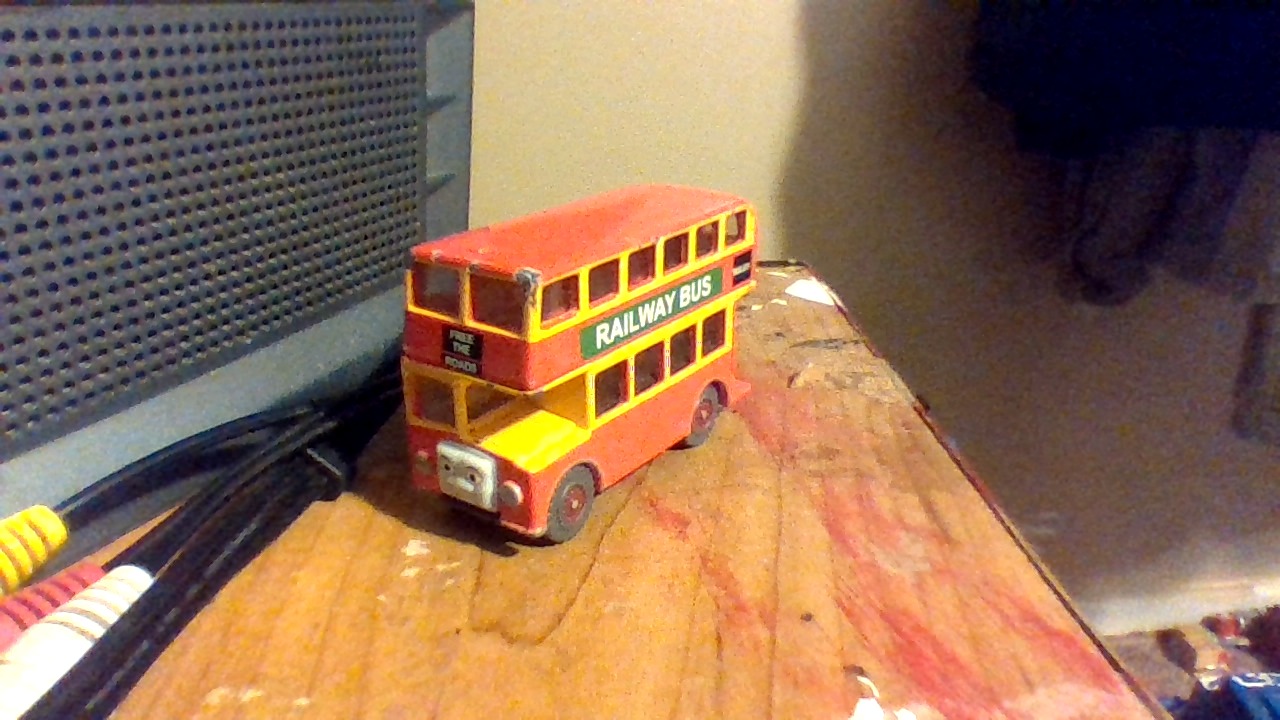 bulgy the bus toy