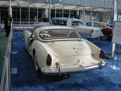 Kaiser Darrin rear
