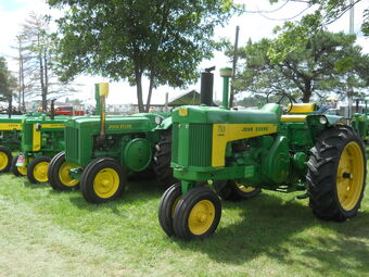 John Deere Model D Tractor Construction Plant Wiki Fandom