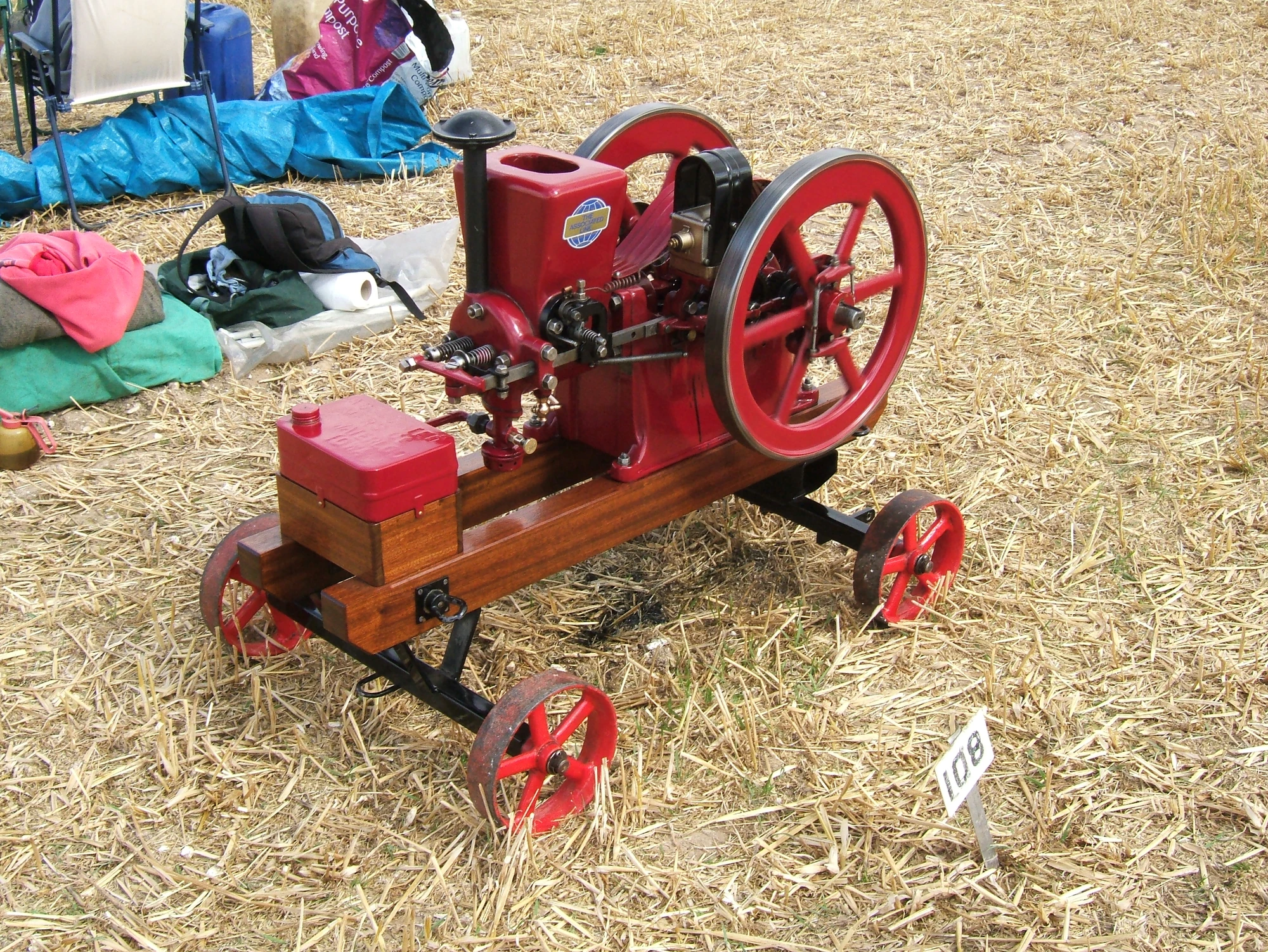 Hitandmiss engine Tractor & Construction Plant Wiki FANDOM