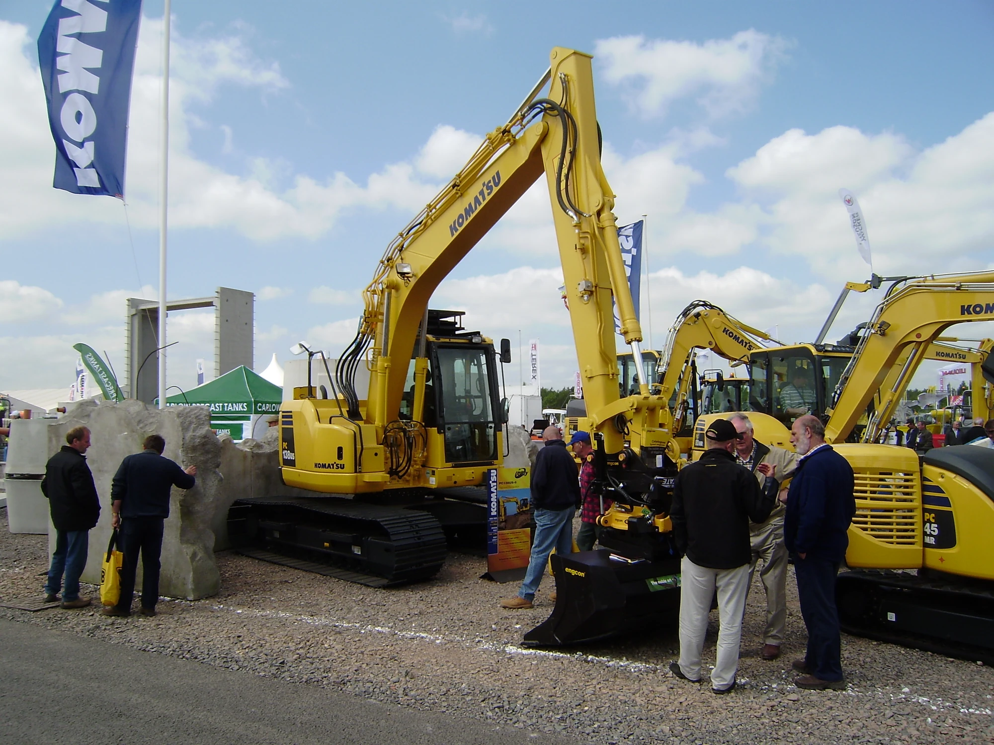 Komatsu Tractor &amp; Construction Plant Wiki FANDOM