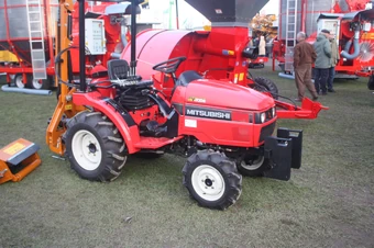 Mitsubishi D1850 - Jarred Bradford