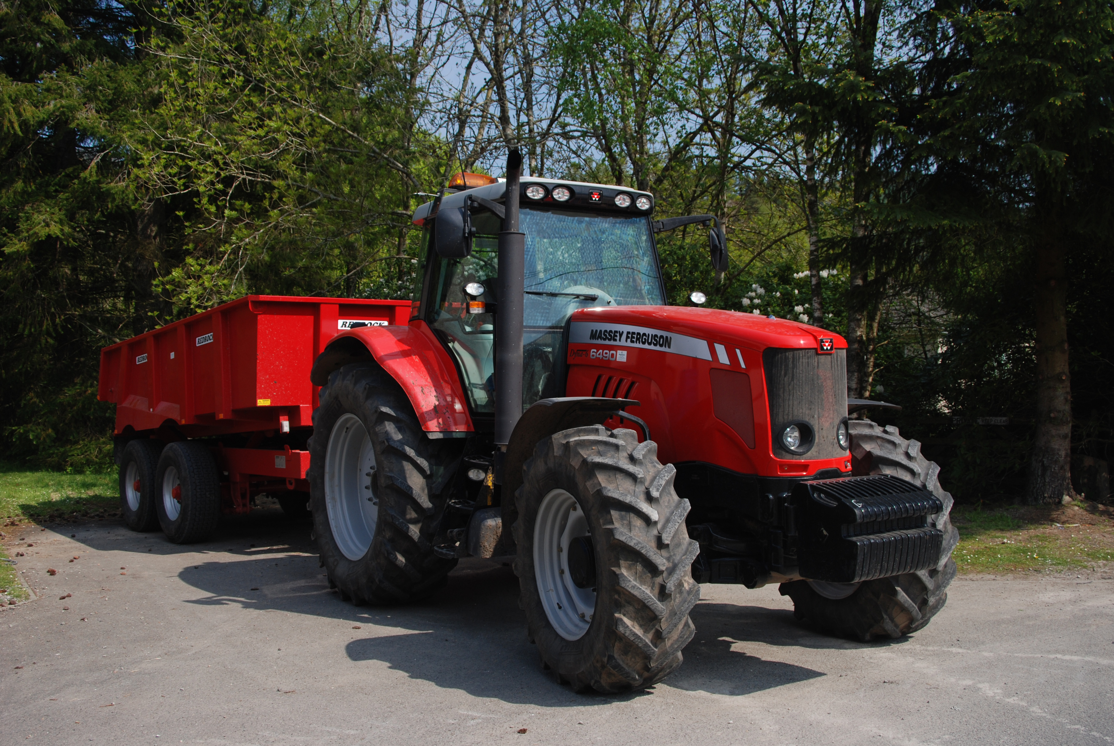 Massey Ferguson 6490 tractor, in 2008