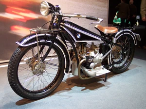 Bmw r 32