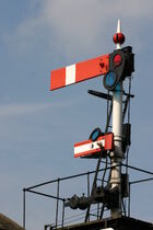 Rail-semaphore-signal-Dave-F