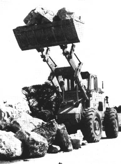 Merton 120B 4WD loader