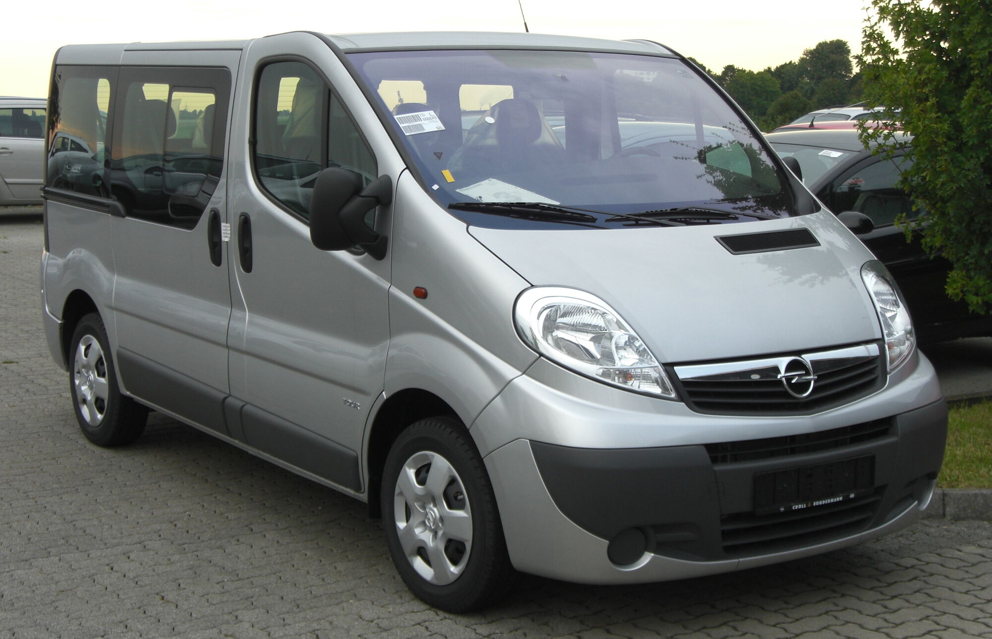 Opel Vivaro Tractor Amp Construction Plant Wiki Fandom