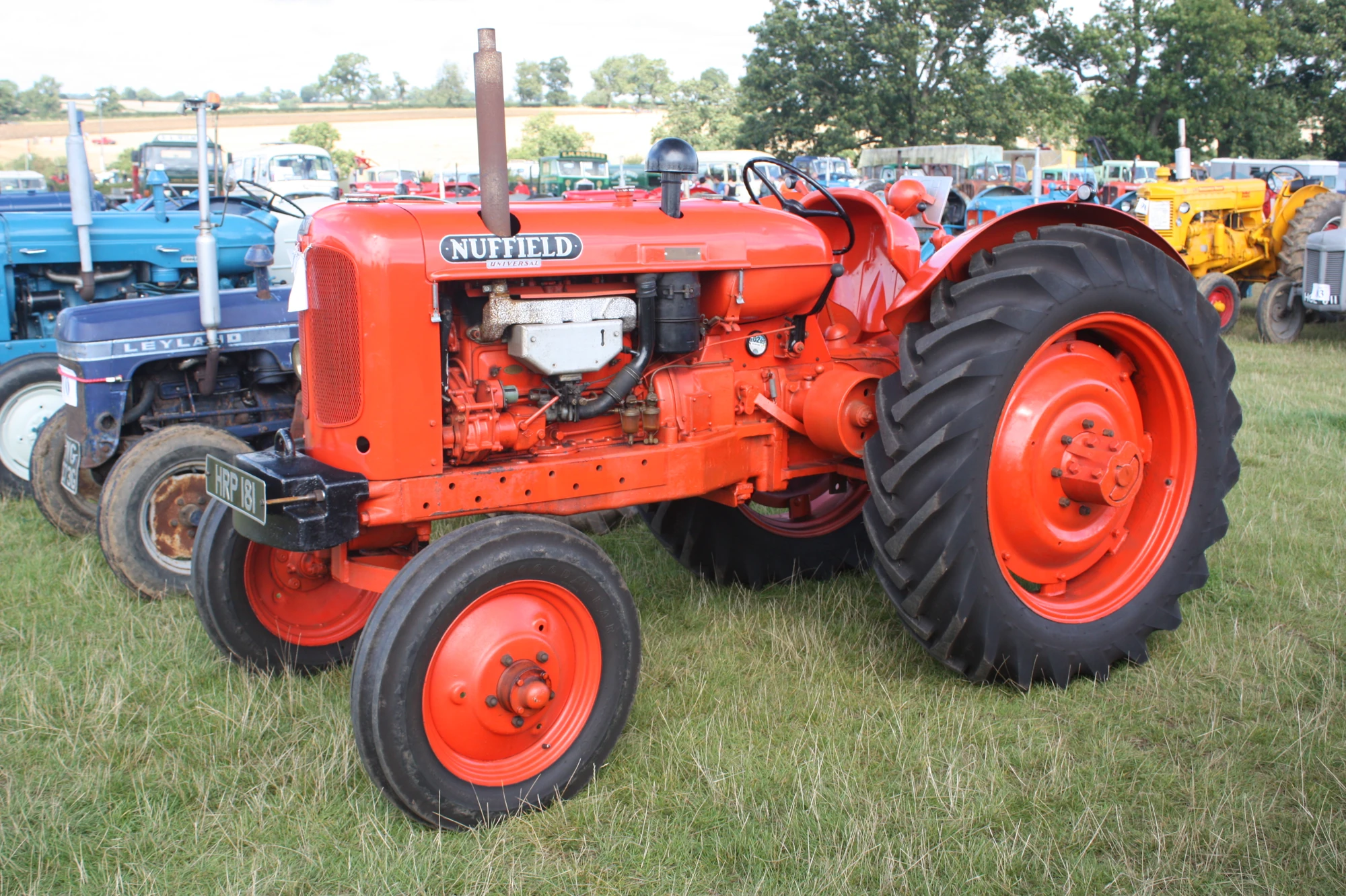 Image Nuffield Universal M4 HRP 181 at Holcot 08 IMG 0119.jpg