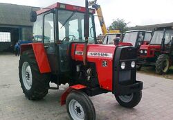 Ursus 4512