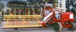 Rotania combine old