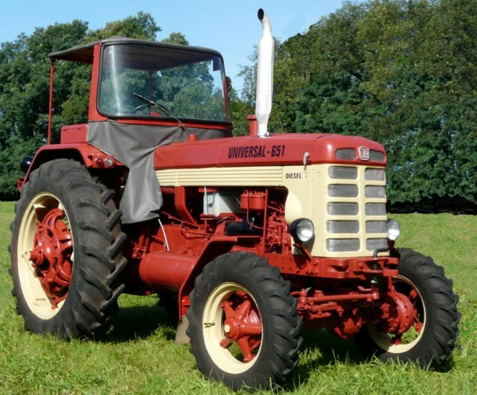 Universal 651 Tractor & Construction Plant Wiki FANDOM powered by Wikia