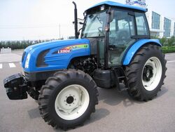 LS LS904 MFWD - 2012