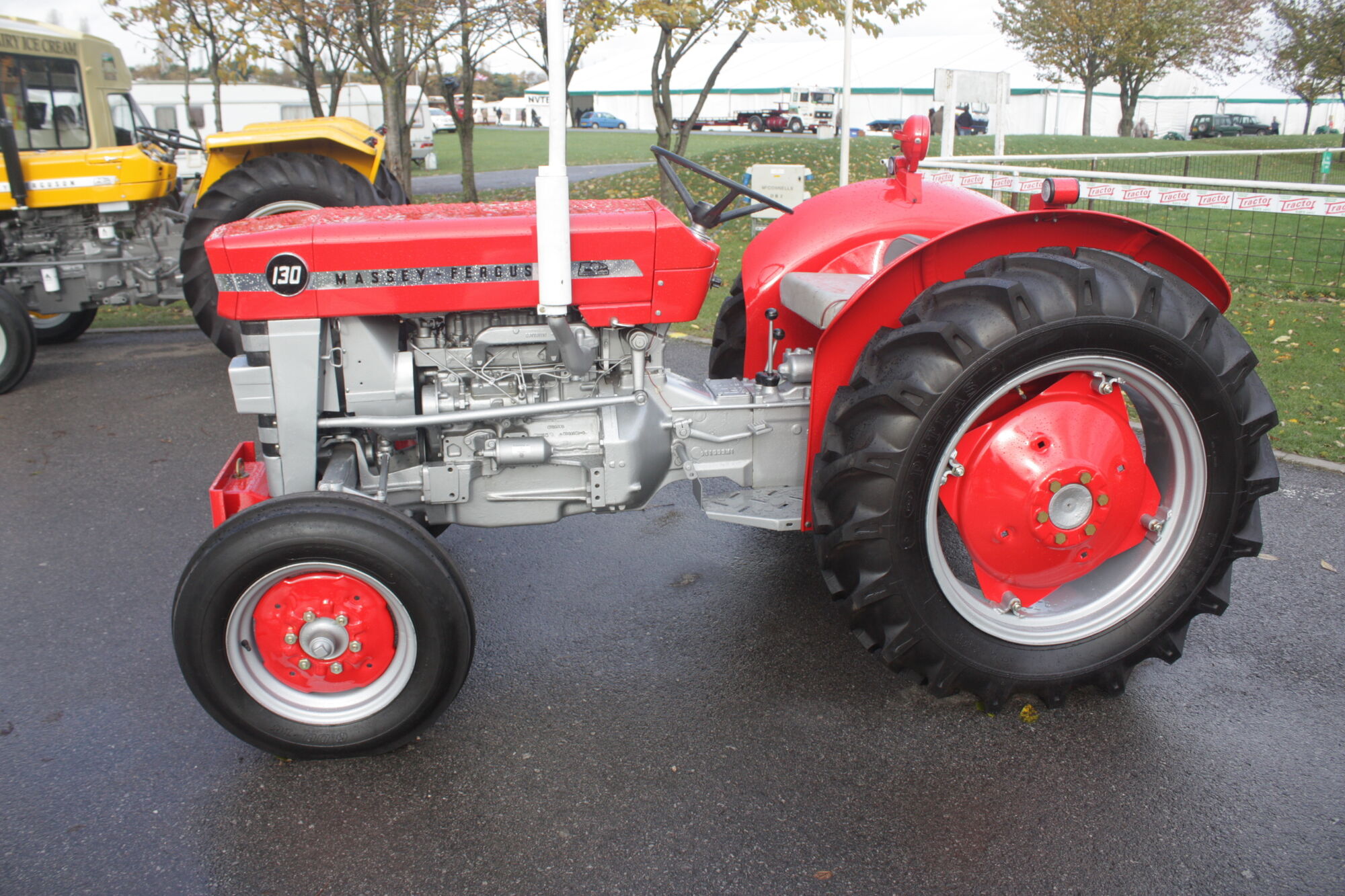 Massey Ferguson 100 series | Tractor & Construction Plant ... john deere model 60 wiring diagram 