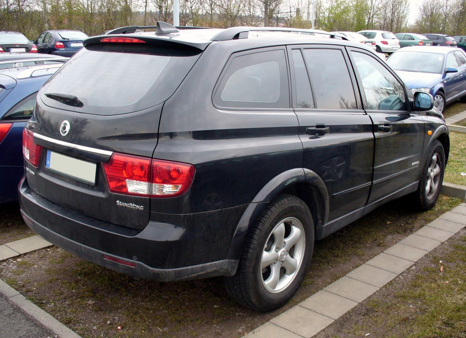 Image - SsangYong Kyron Facelift Heck.JPG | Tractor & Construction ...