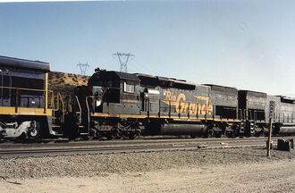 D&RGW tunnel motor with an SP tunnel motor and ATSF Dash 7