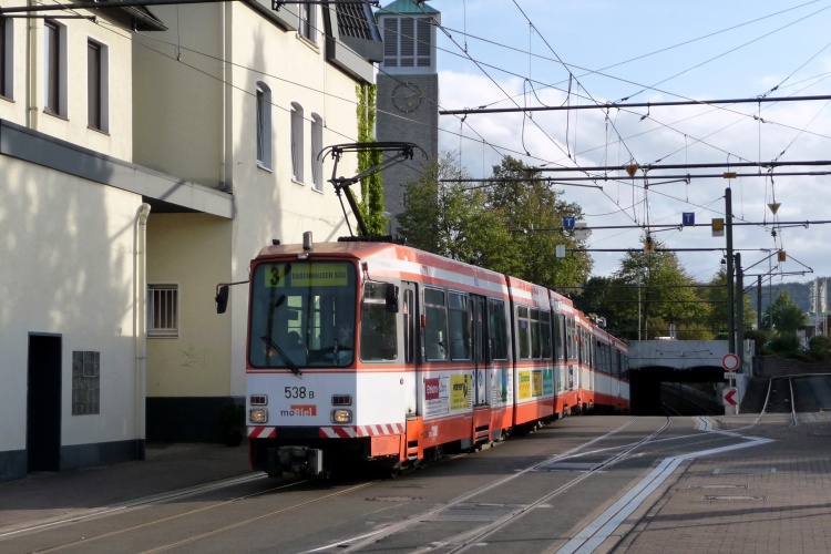 Image OttoBrennerStraße lijn3.jpg Tram Wiki FANDOM