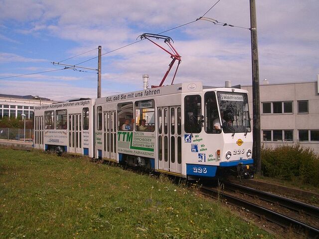Súbor:800px-KT4D PSB TW226.jpg