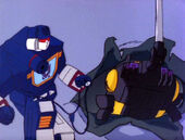 G1 InsecticonSyndrome Bombshell Soundwave