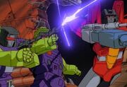 TFTM DecepticonsShuttleAttack
