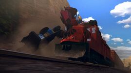 Convoy screenshot Optimus stops train