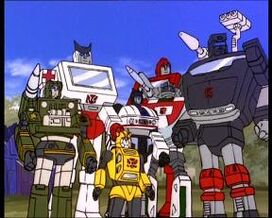 TRANSFORMERS-GENERATION-1-transformers-generation-1-24283358-288-231