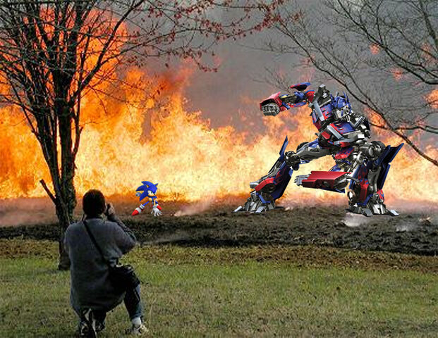 File:Sonic vs optimus prime.jpg