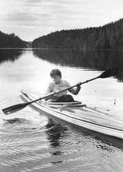 Eeva-Liisa Manner going boating
