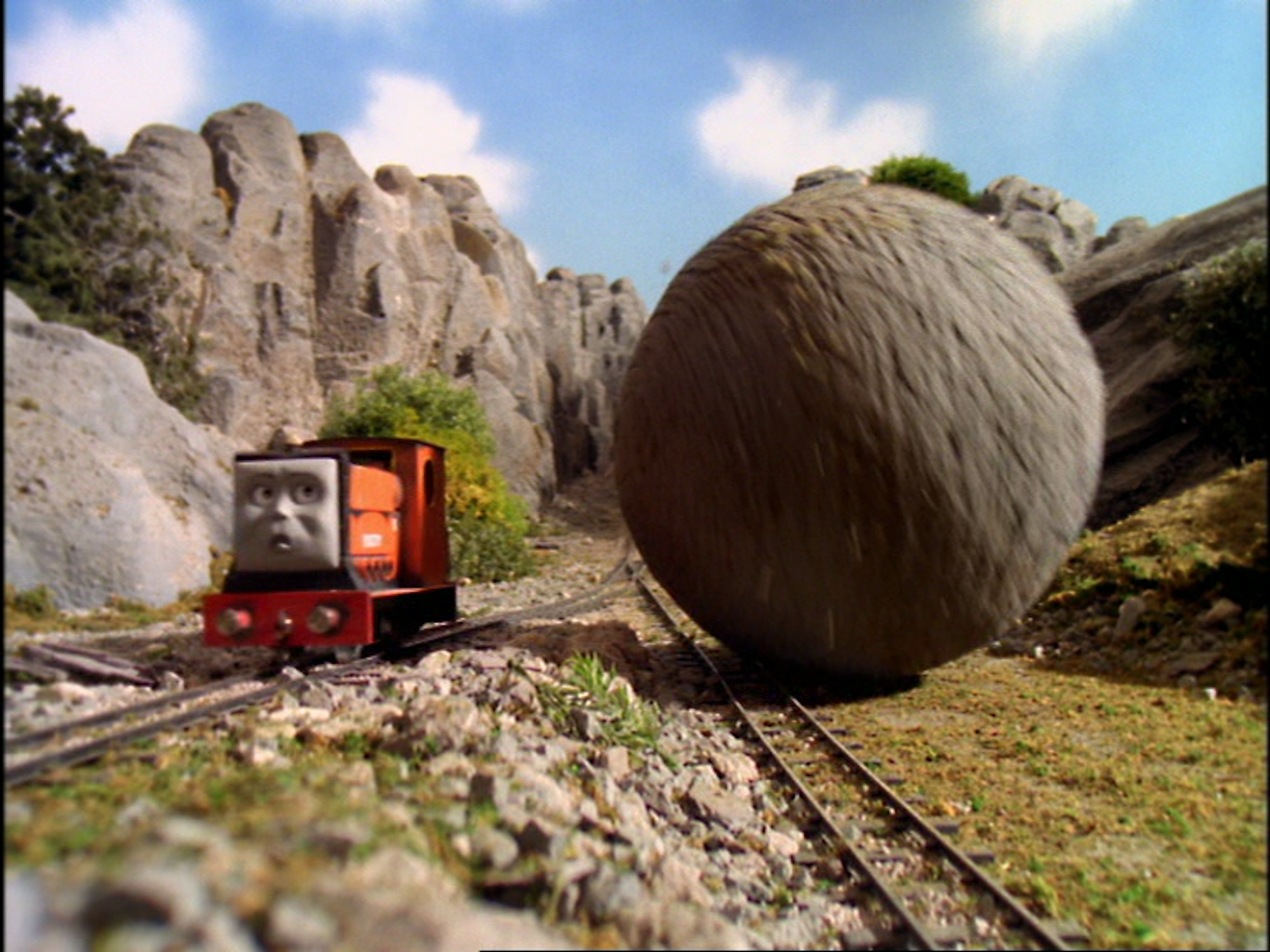 thomas the tank engine boulder