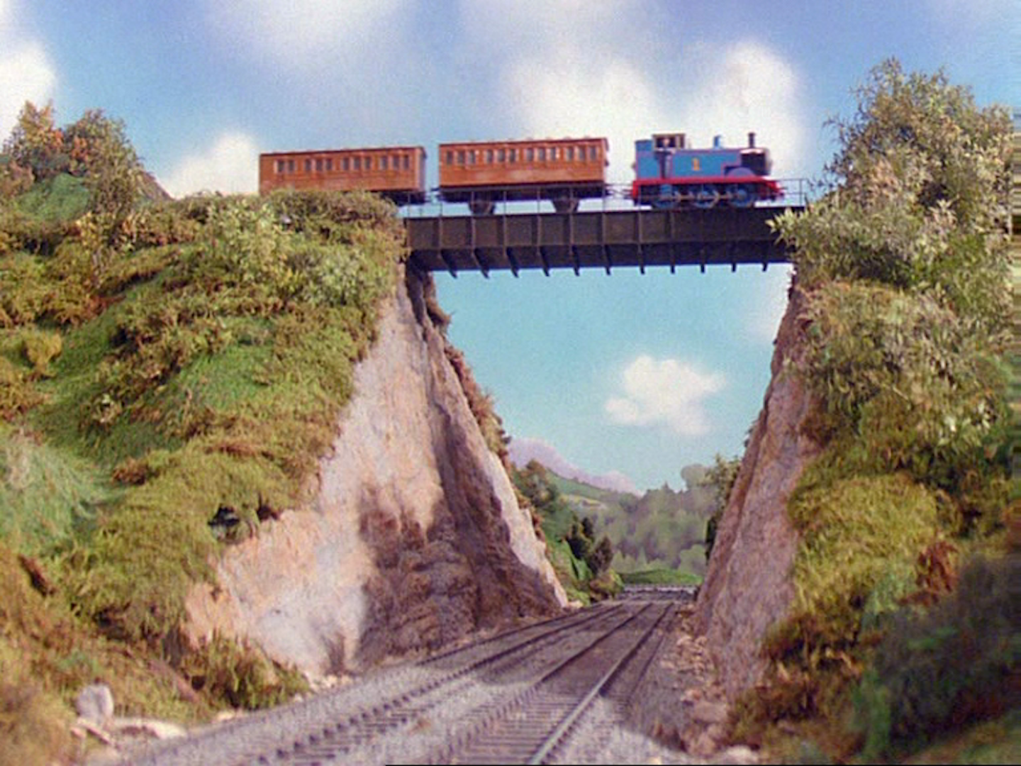 thomas the tank engine bridge