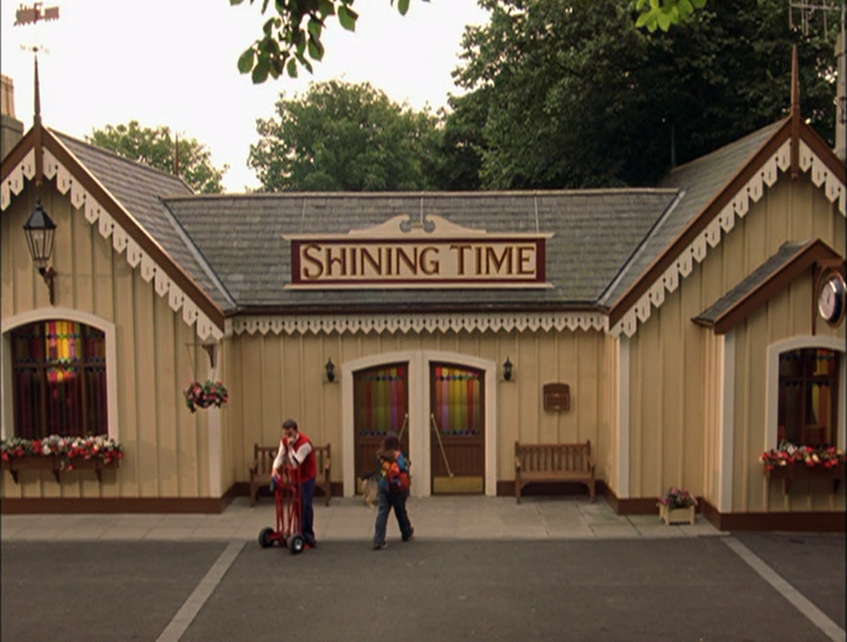 thomas and friends shining time station