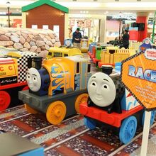 pop art thomas mini