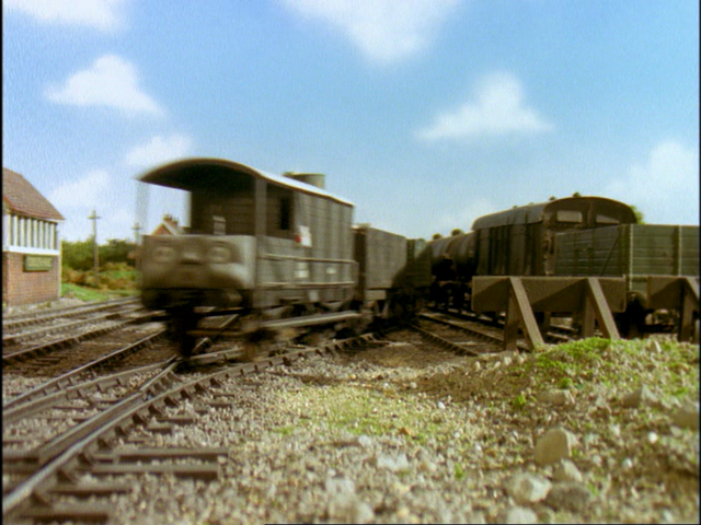 File:BusyGoingBackwards80.png