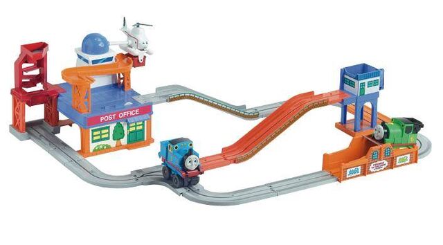 File:ThomasMailDeliveryBigLoader.jpg