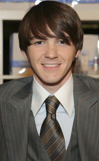 Drake Bell 3