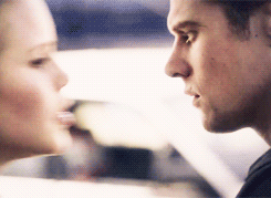 Klaroline-and-Mabekah-parallel-3x14-4x23-klaus-and-rebekah-35629308-245-179