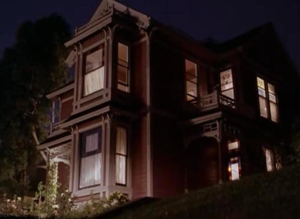 Halliwell Manor | TV Database Wiki | FANDOM powered by Wikia