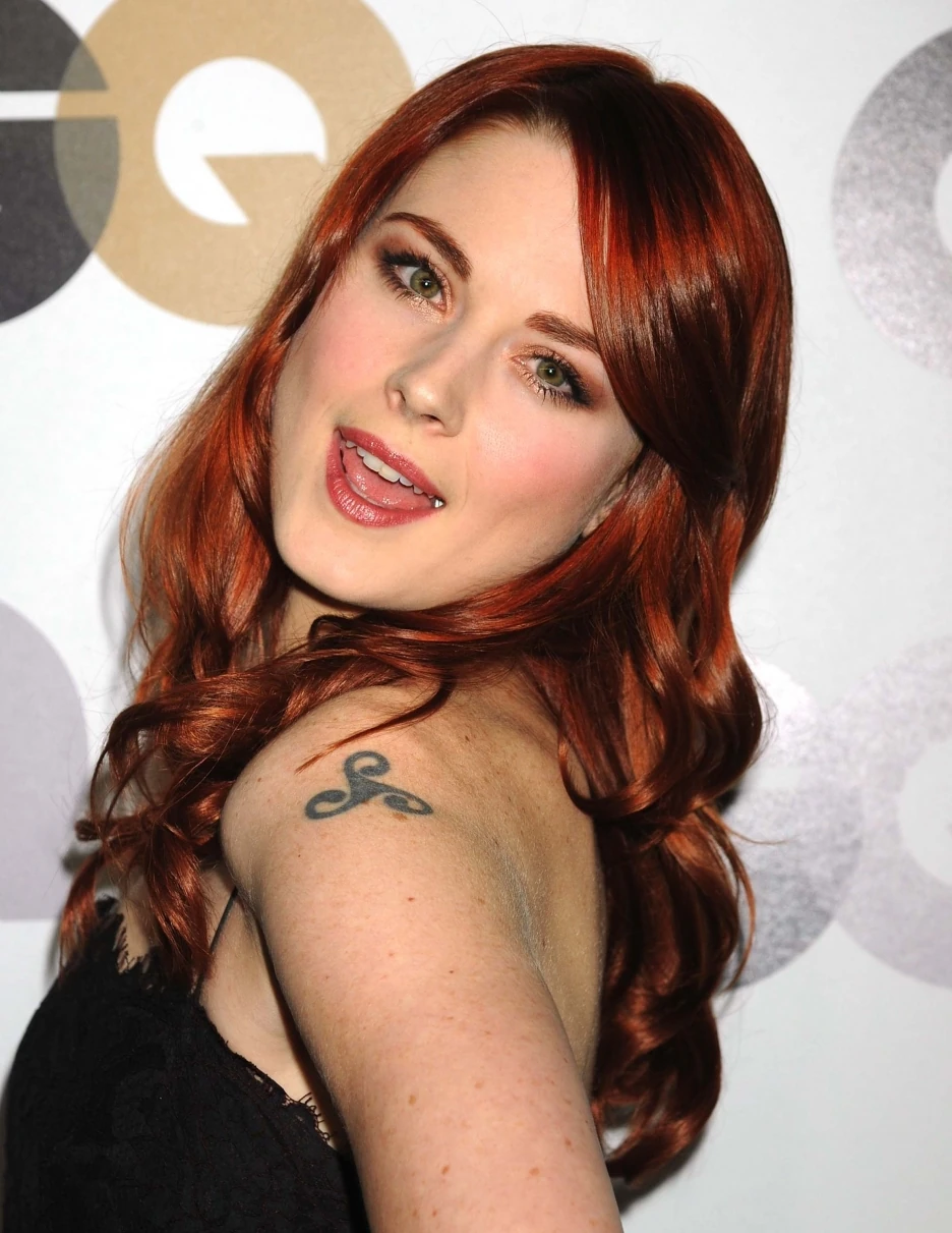 Alexandra Breckenridge | TV Database Wiki | FANDOM powered by Wikia