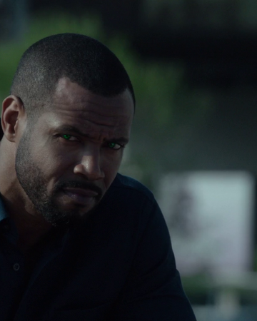 Luke Garroway Shadowhunters On Freeform Wiki Fandom
