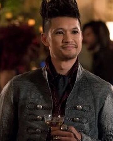 Magnus Bane Shadowhunters On Freeform Wiki Fandom