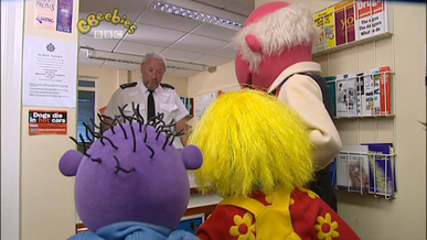'Police' - Tweenies