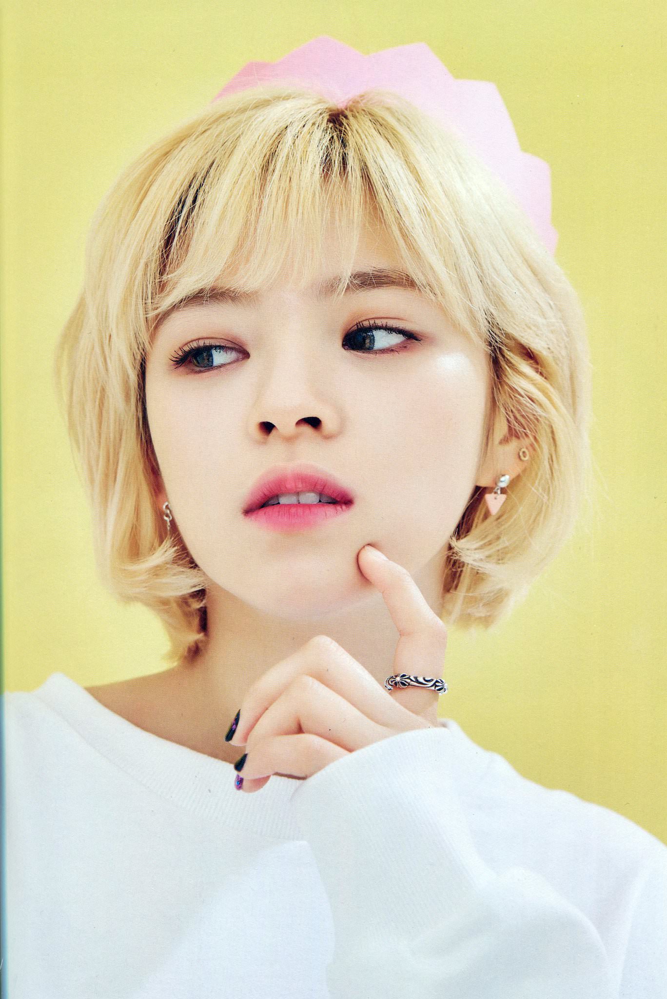 Image - TWICEZINE Jeongyeon 3.jpg | Twice Wiki | FANDOM ...