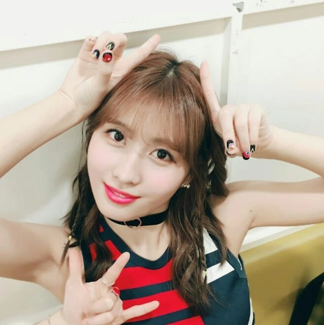 Image - Momo Instagram Update 3.PNG | Twice Wiki | FANDOM ...