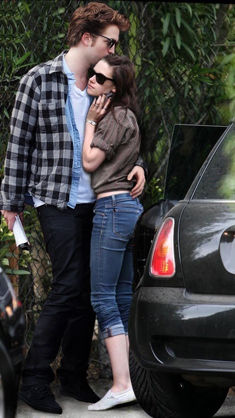 Dating history of kristen stewart