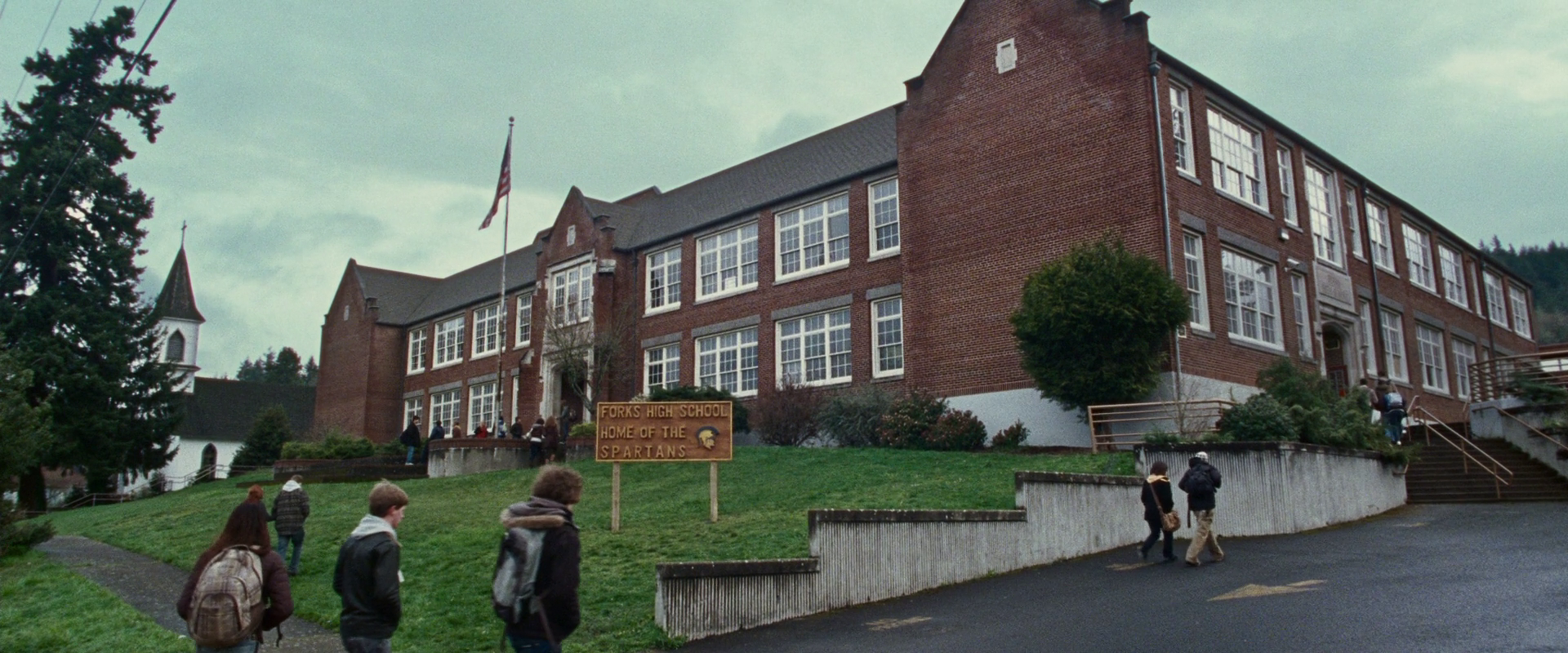 Forks High School | Twilight Saga Wiki | Fandom