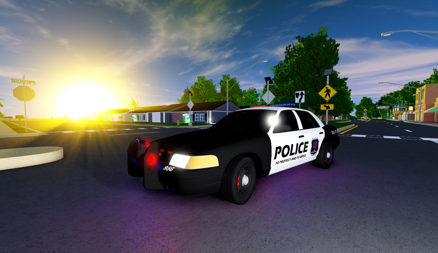 Emergency Response Vehicles Ultimate Driving Roblox Wikia - roblox crown vic