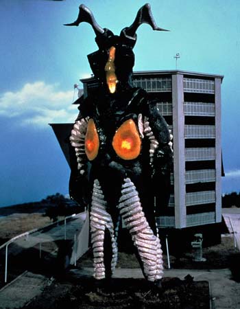 Mechagodzilla (Showa) vs Zetton (Ultraman, 1966) | SpaceBattles